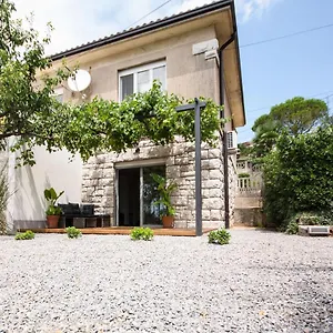 apartment-sofia-rijeka.primorje-gorskikotar.com/